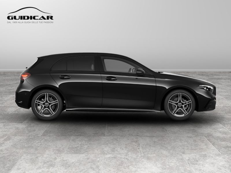 GuidiCar - MERCEDES BENZ Classe a 1 A 180 d Automatic AMG Line ADVANCED Nuovo