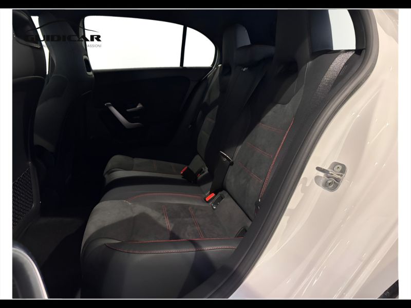 GuidiCar - MERCEDES BENZ Classe a 1 A 180 d Automatic AMG Line ADVANCED Nuovo