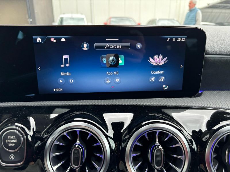 GuidiCar - MERCEDES BENZ Classe a 1 A 180 d Automatic AMG Line ADVANCED PLUS Nuovo