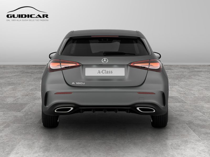 GuidiCar - MERCEDES BENZ Classe a 1 A 180 d Automatic AMG Line ADVANCED Nuovo