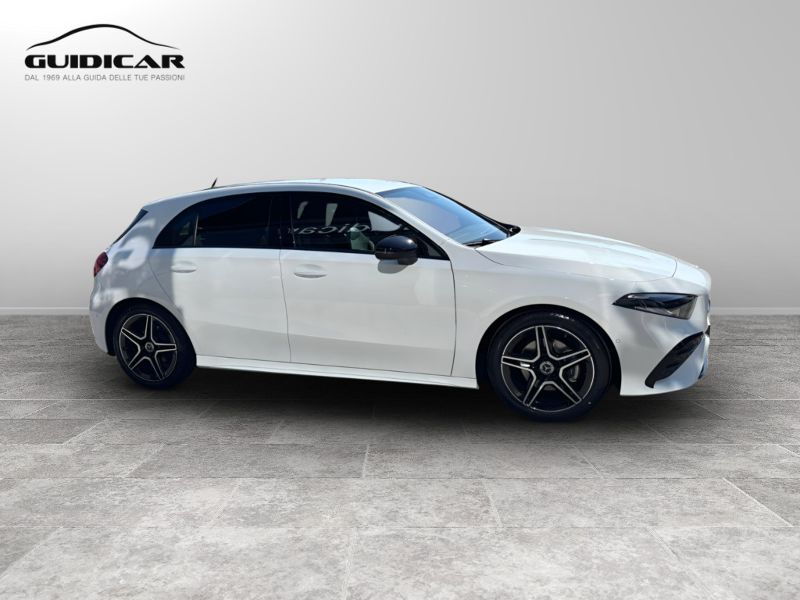 GuidiCar - MERCEDES BENZ Classe a 1 A 180 d Automatic AMG Line ADVANCED Nuovo