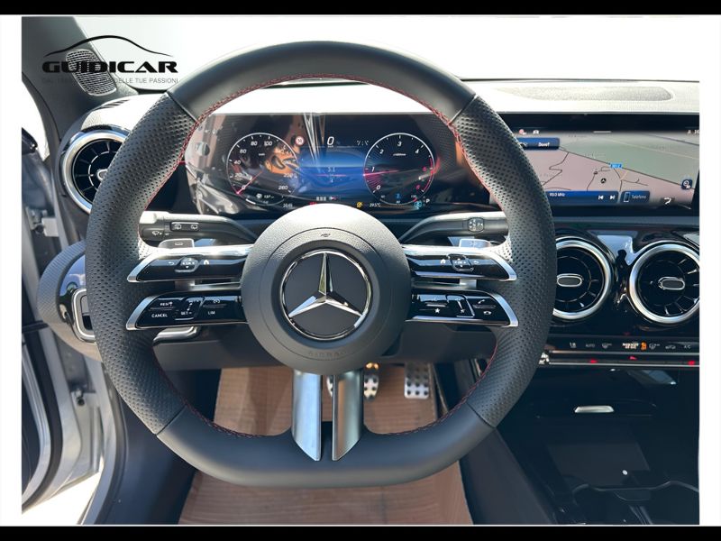 GuidiCar - MERCEDES BENZ Classe a 1 A 180 d Automatic AMG Line ADVANCED Nuovo