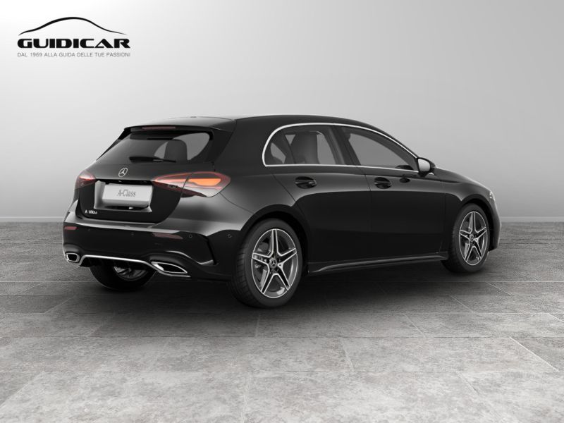 GuidiCar - MERCEDES BENZ Classe a 1 A 180 d Automatic AMG Line ADVANCED Nuovo