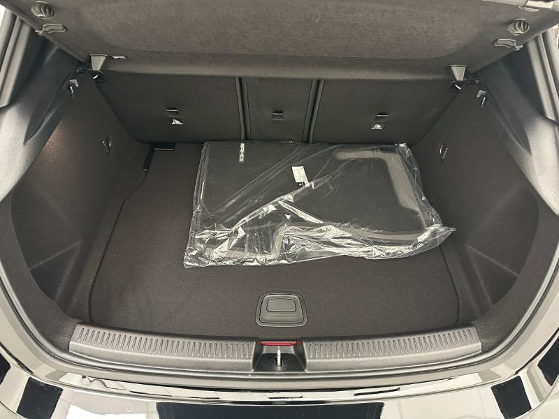 GuidiCar - MERCEDES BENZ Classe a 1 A 180 d Automatic AMG Line ADVANCED Nuovo