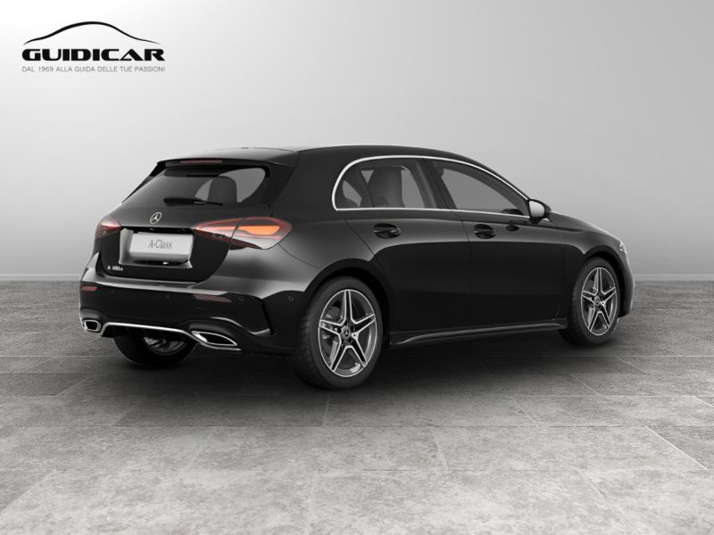 GuidiCar - MERCEDES BENZ Classe a 1 A 180 d Automatic AMG Line ADVANCED Nuovo