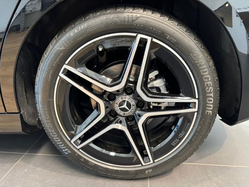 GuidiCar - MERCEDES BENZ Classe a 1 A 180 d Automatic AMG Line ADVANCED Nuovo