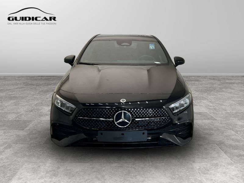 GuidiCar - MERCEDES BENZ Classe a 1 A 180 d Automatic AMG Line ADVANCED Nuovo