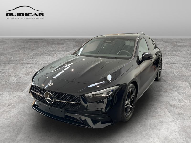 GuidiCar - MERCEDES BENZ Classe a 1 A 180 d Automatic AMG Line ADVANCED Nuovo