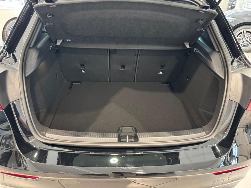 GuidiCar - MERCEDES BENZ Classe a 1 A 180 d Automatic AMG Line ADVANCED Nuovo