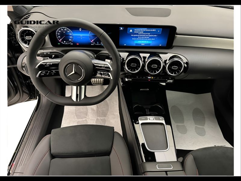 GuidiCar - MERCEDES BENZ Classe a 1 A 180 d Automatic AMG Line ADVANCED Nuovo
