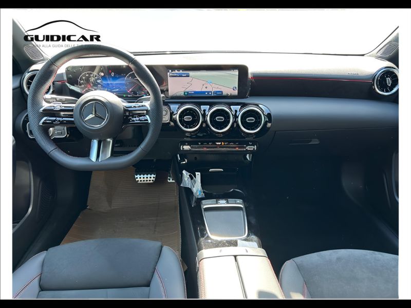 GuidiCar - MERCEDES BENZ Classe a 1 A 180 d Automatic AMG Line ADVANCED Nuovo