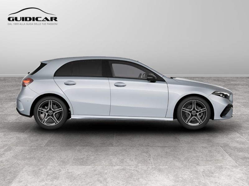 GuidiCar - MERCEDES BENZ Classe a 1 A 180 d Automatic AMG Line ADVANCED Nuovo