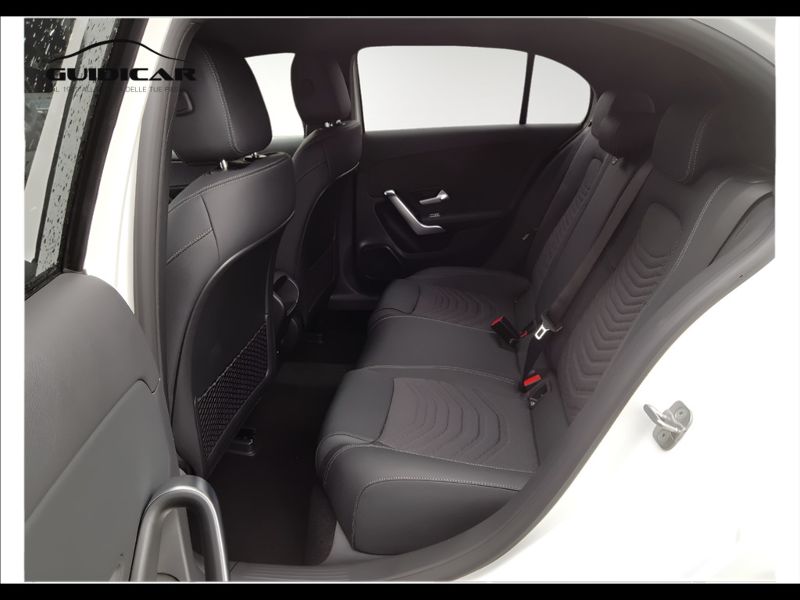 GuidiCar - MERCEDES BENZ Classe a 1 A 180 d Automatic PROGRESSIVE ADVANCED Nuovo