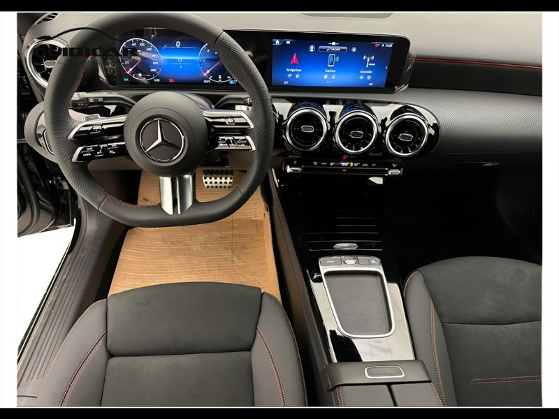 GuidiCar - MERCEDES BENZ Classe a 1 A 180 d Automatic AMG Line ADVANCED Nuovo