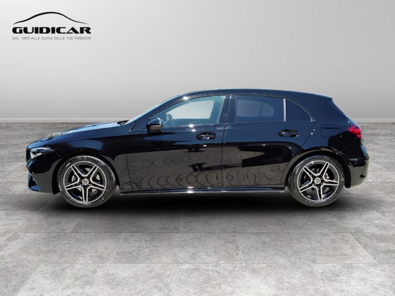 GuidiCar - MERCEDES BENZ Classe a 1 A 180 d Automatic AMG Line ADVANCED Nuovo