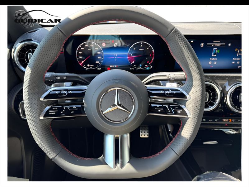 GuidiCar - MERCEDES BENZ Classe a 1 A 180 d Automatic AMG Line ADVANCED Nuovo