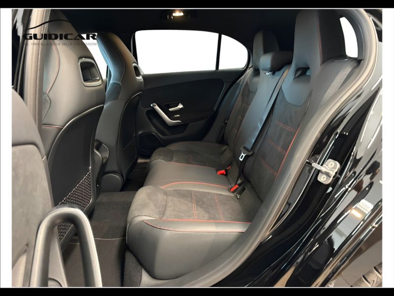 GuidiCar - MERCEDES BENZ Classe a 1 A 180 d Automatic AMG Line ADVANCED Nuovo
