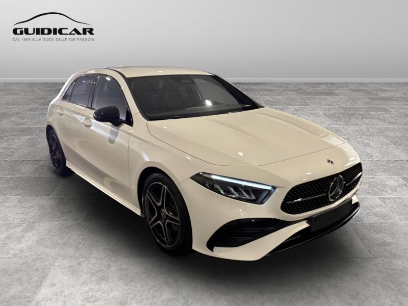GuidiCar - MERCEDES BENZ Classe a 1 A 180 d Automatic AMG Line ADVANCED Nuovo
