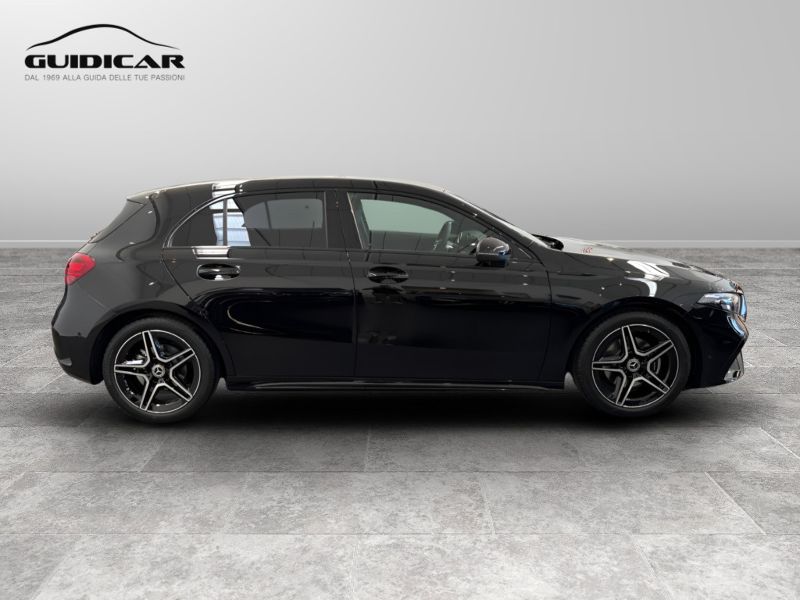 GuidiCar - MERCEDES BENZ Classe a 1 A 180 d Automatic AMG Line ADVANCED Nuovo