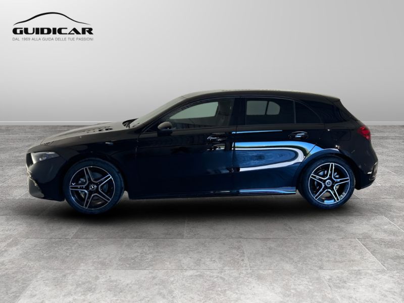 GuidiCar - MERCEDES BENZ Classe a 1 A 180 d Automatic AMG Line ADVANCED Nuovo