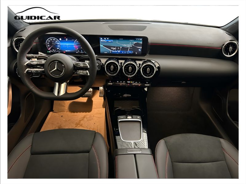 GuidiCar - MERCEDES BENZ Classe a 1 A 180 d Automatic AMG Line ADVANCED Nuovo