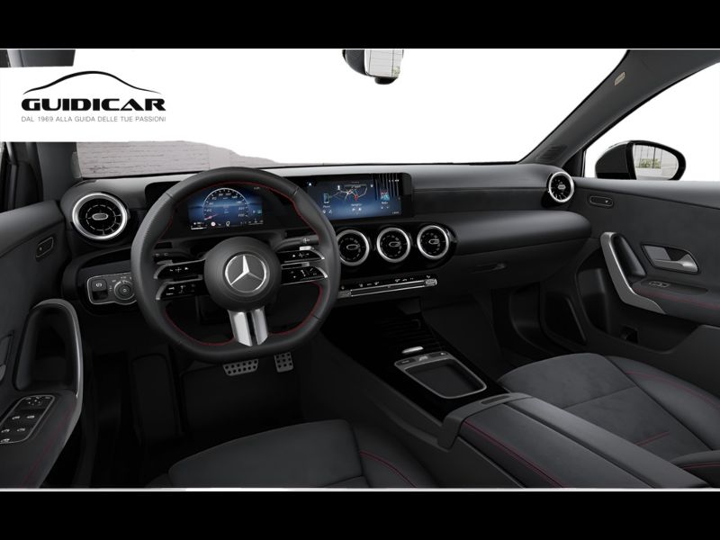 GuidiCar - MERCEDES BENZ Classe a 1 A 180 d Automatic AMG Line ADVANCED Nuovo