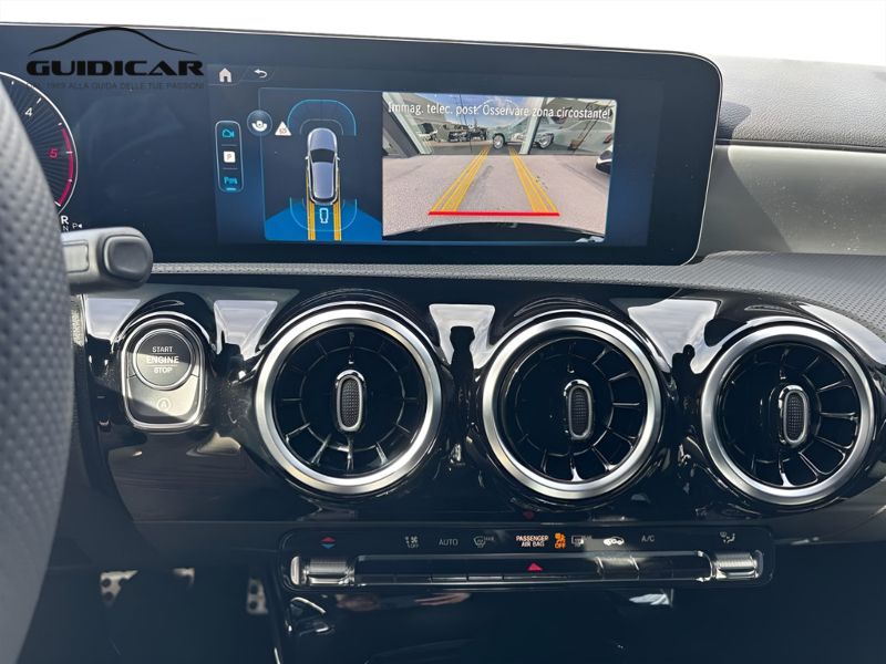 GuidiCar - MERCEDES BENZ Classe a 1 A 180 d Automatic AMG Line ADVANCED Nuovo