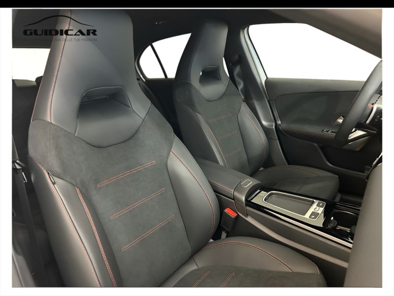 GuidiCar - MERCEDES BENZ Classe a 1 A 180 d Automatic AMG Line ADVANCED Nuovo