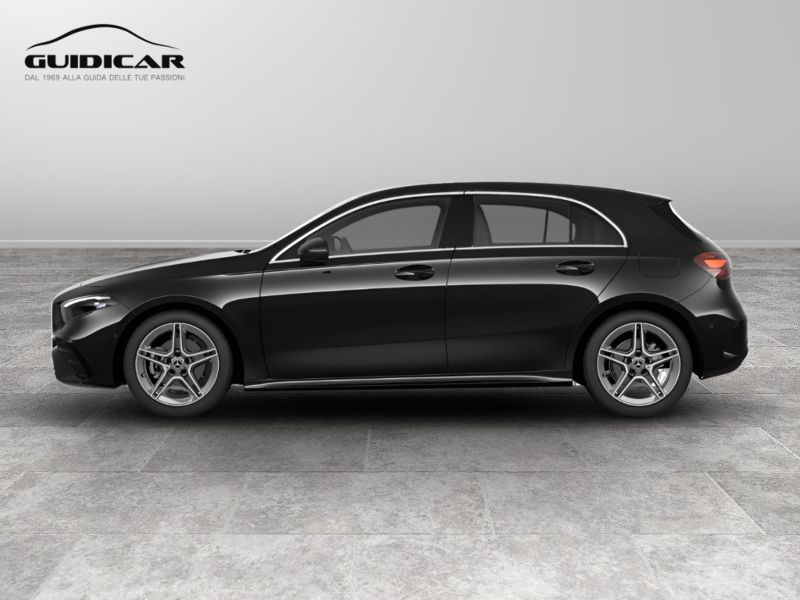 GuidiCar - MERCEDES BENZ Classe a 1 A 180 d Automatic AMG Line ADVANCED Nuovo