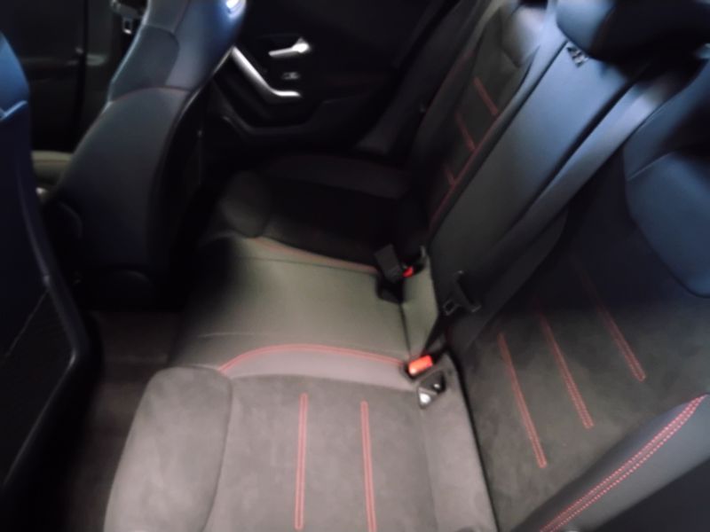 GuidiCar - MERCEDES BENZ Classe a 1 A 180 d Automatic AMG Line ADVANCED Nuovo