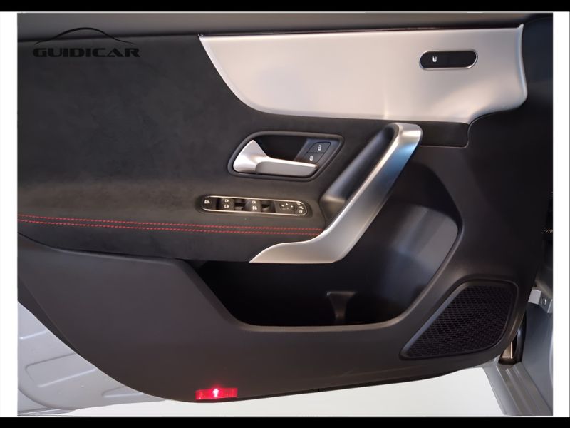 GuidiCar - MERCEDES BENZ Classe a 1 A 180 d Automatic AMG Line ADVANCED Nuovo