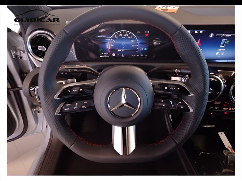 GuidiCar - MERCEDES BENZ Classe a 1 A 180 d Automatic AMG Line ADVANCED Nuovo