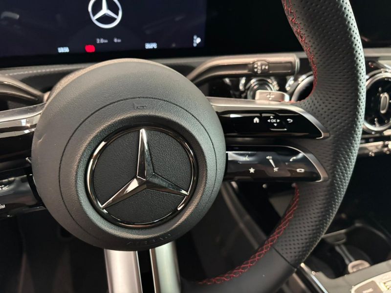 GuidiCar - MERCEDES BENZ Classe a 1 A 180 d Automatic AMG Line ADVANCED Nuovo