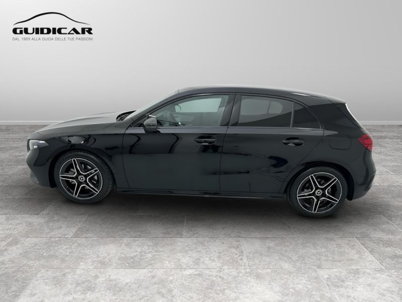 GuidiCar - MERCEDES BENZ Classe a 1 A 180 d Automatic AMG Line ADVANCED Nuovo