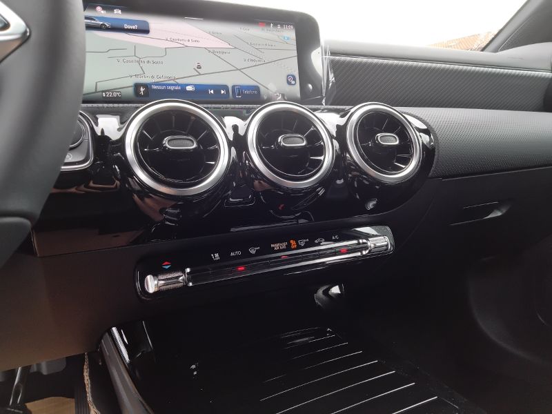 GuidiCar - MERCEDES BENZ Classe a 1 A 180 d Automatic PROGRESSIVE ADVANCED Nuovo