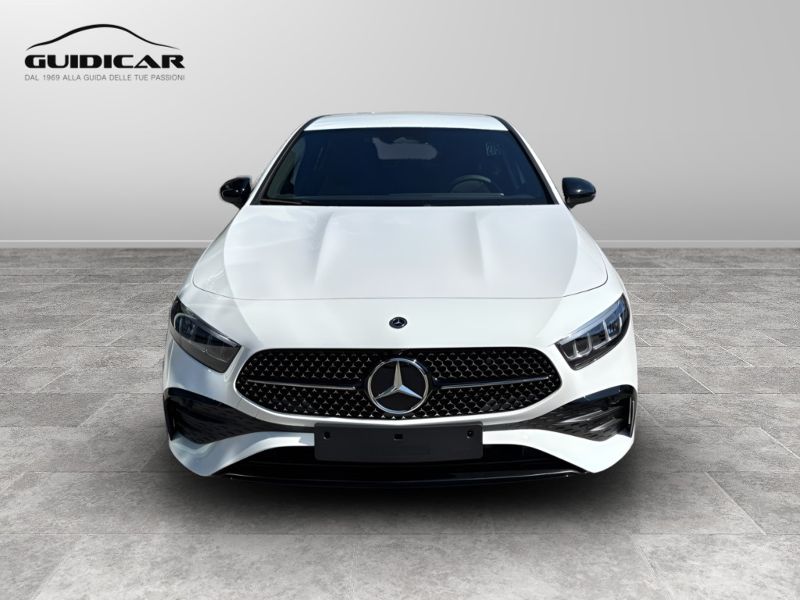 GuidiCar - MERCEDES BENZ Classe a 1 A 180 d Automatic AMG Line ADVANCED Nuovo