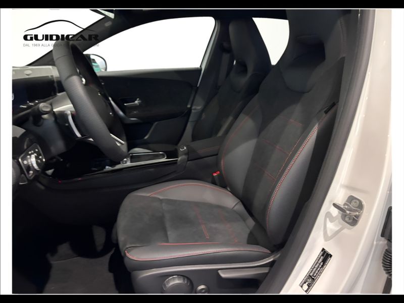 GuidiCar - MERCEDES BENZ Classe a 1 A 180 d Automatic AMG Line ADVANCED Nuovo