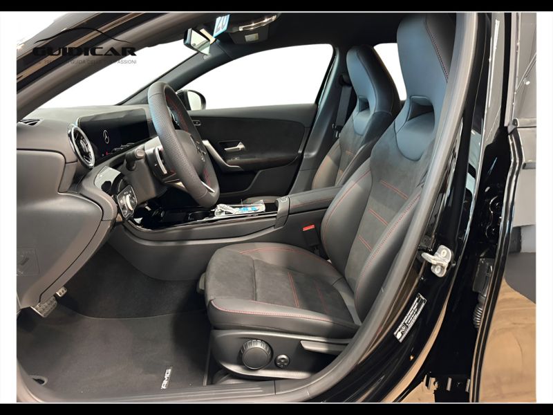 GuidiCar - MERCEDES BENZ Classe a 1 A 180 d Automatic AMG Line ADVANCED Nuovo