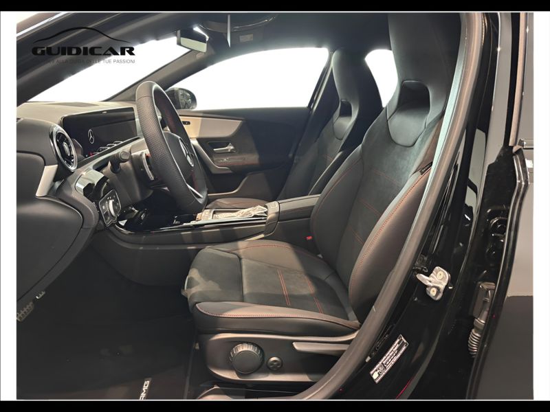 GuidiCar - MERCEDES BENZ Classe a 1 A 180 d Automatic AMG Line ADVANCED Nuovo