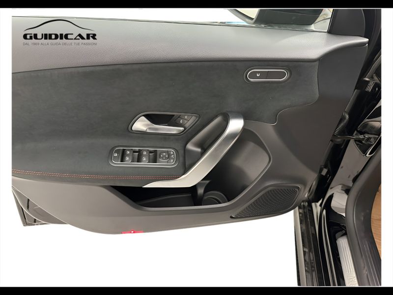 GuidiCar - MERCEDES BENZ Classe a 1 A 180 d Automatic AMG Line ADVANCED Nuovo