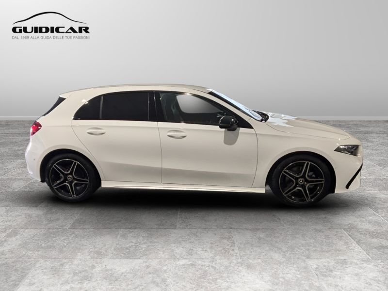 GuidiCar - MERCEDES BENZ Classe a 1 A 180 d Automatic AMG Line ADVANCED Nuovo