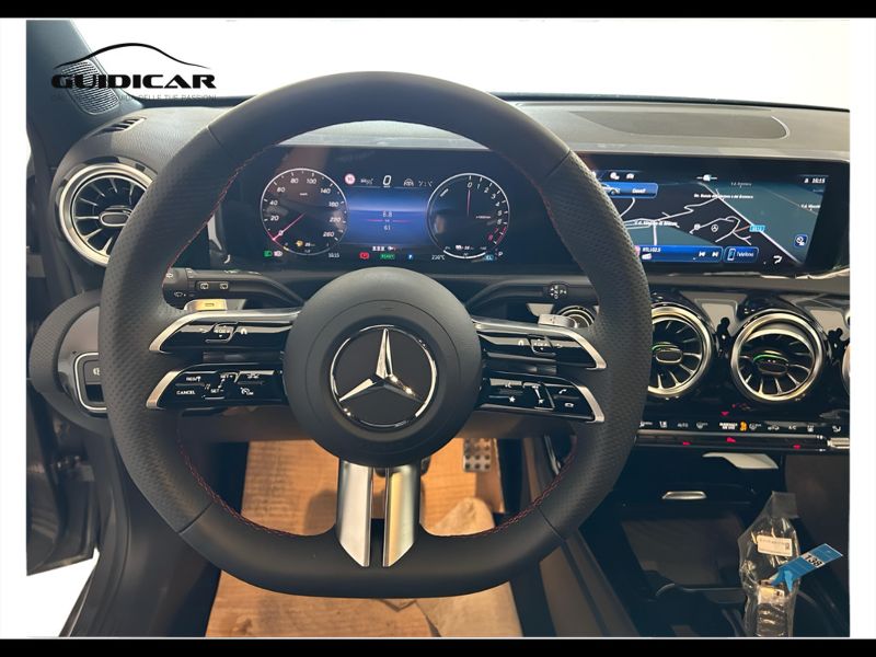GuidiCar - MERCEDES BENZ Classe a 1 A 250 e con tecnologia ibrida EQ AMG Line ADVANCED PLUS Nuovo