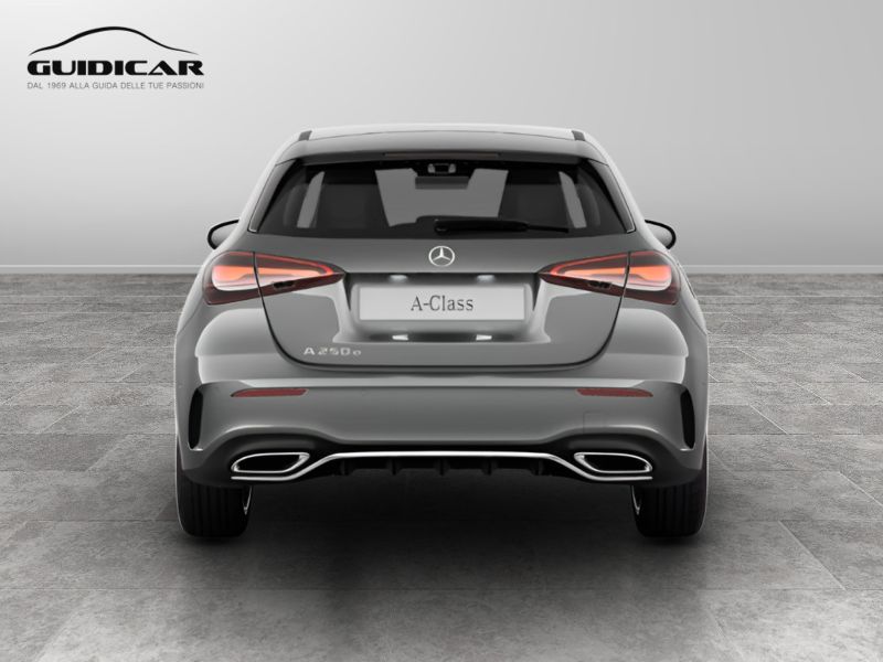 GuidiCar - MERCEDES BENZ Classe a 1 A 250 e con tecnologia ibrida EQ AMG Line ADVANCED PLUS Nuovo