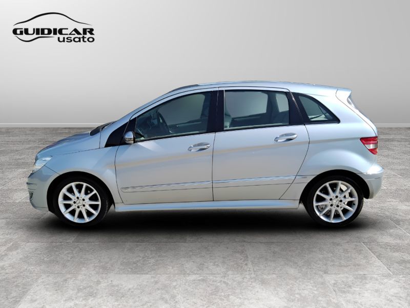 GuidiCar - Mercedes Classe b 2007 B 200 cdi Sport Usato