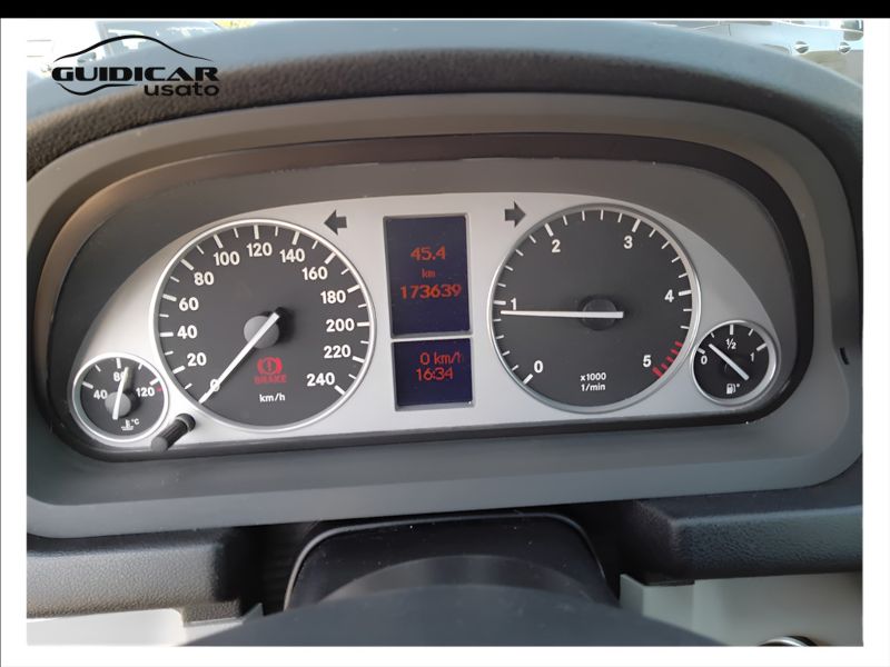GuidiCar - Mercedes Classe b 2007 B 200 cdi Sport Usato