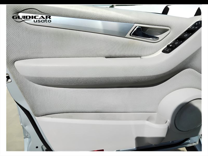 GuidiCar - Mercedes Classe b 2007 B 200 cdi Sport Usato