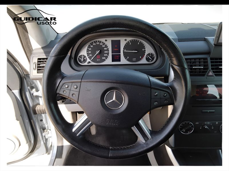 GuidiCar - Mercedes Classe b 2007 B 200 cdi Sport Usato