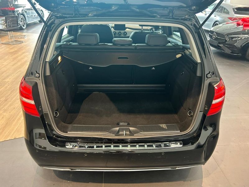 GuidiCar - Mercedes Classe b 2018 B 180 d (cdi) Sport auto Usato