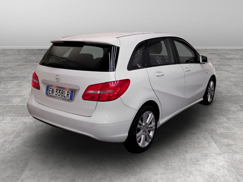 GuidiCar - Mercedes Classe b 2012 B 180 cdi be Executive Usato