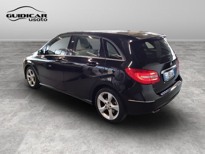 GuidiCar - Mercedes Classe b 2013 B 180 cdi BE Premium Usato